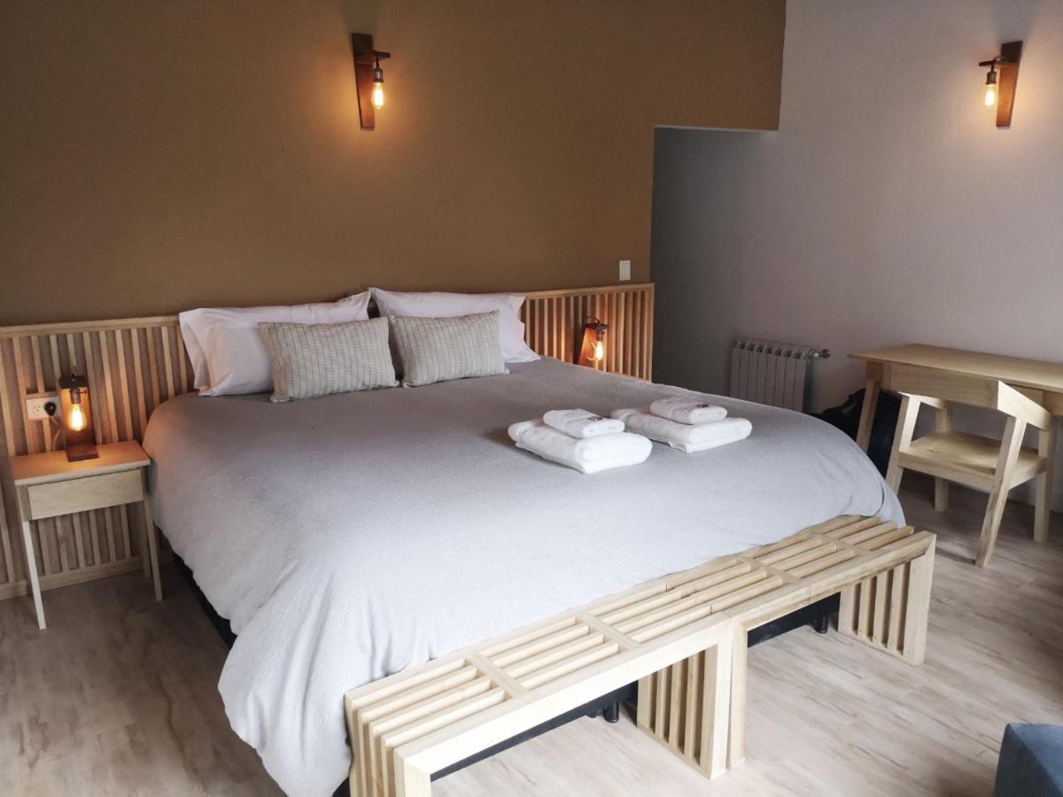 Senderos Aparts & Suites El Chalten Exterior photo